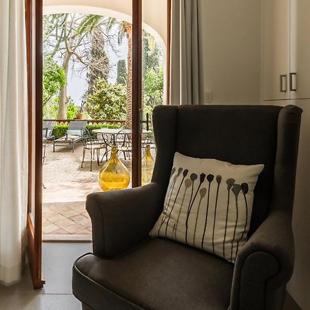 La Matrangela Charme Apartments Таормина Экстерьер фото